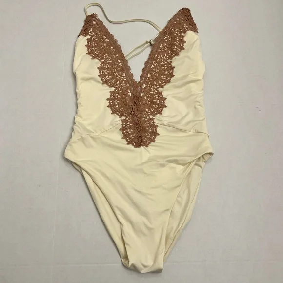 BLUE LIFE Eclipse Ivory and Tan One Piece Swimsuit Size Medium - Picture 3 of 7